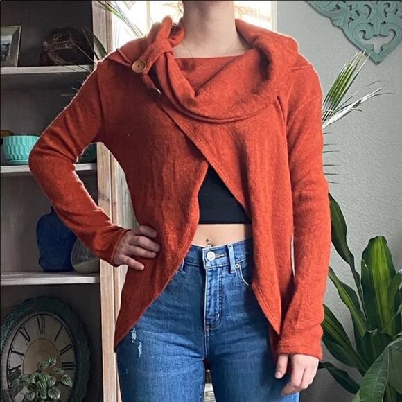 Style Rack Sweater 

Women’s Small - Picture 1 of 7